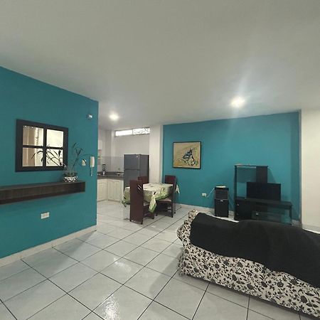 Departamentos De 2 Y 3 Habitaciones En El Centro De Манта Екстериор снимка