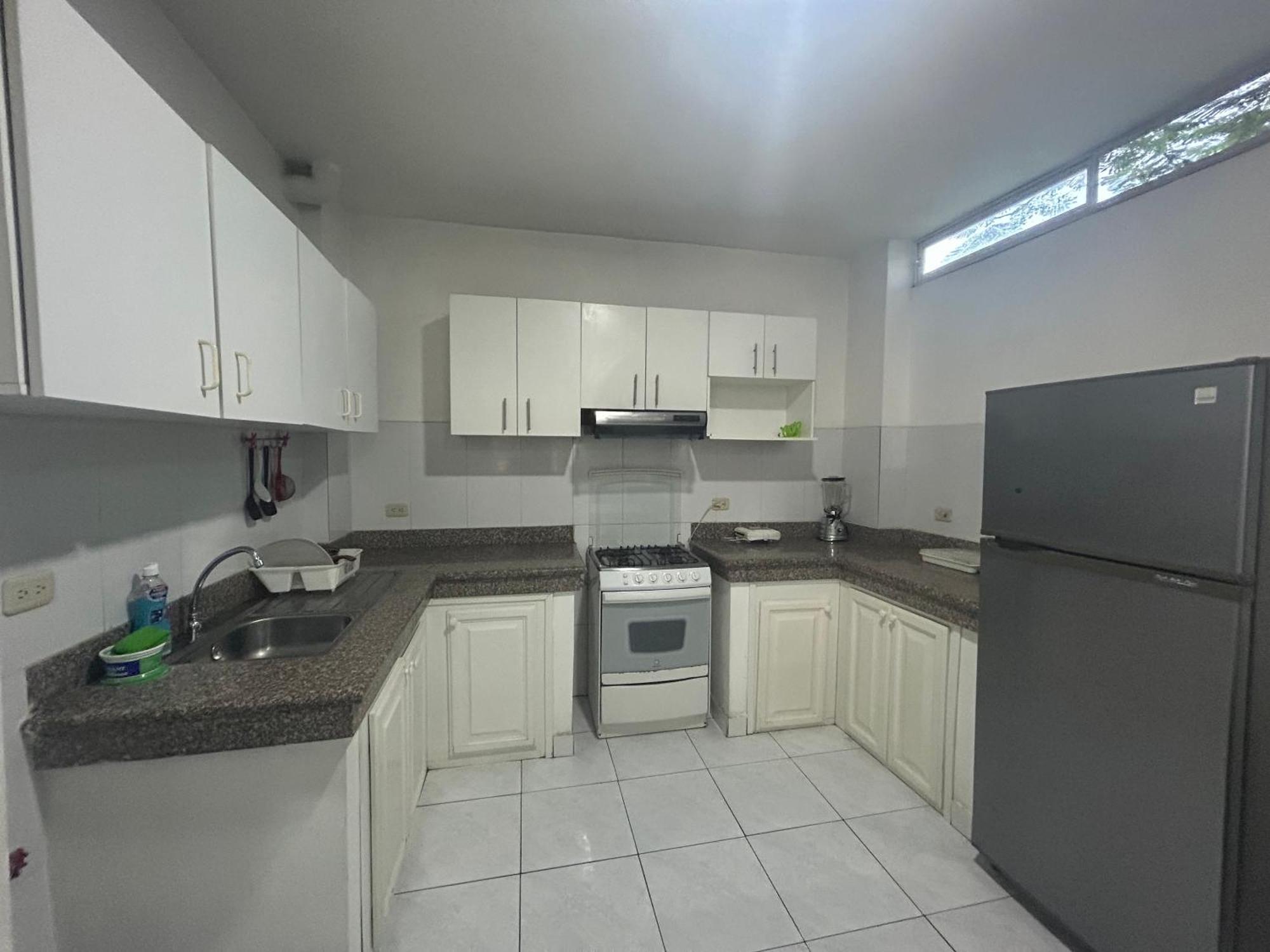 Departamentos De 2 Y 3 Habitaciones En El Centro De Манта Екстериор снимка